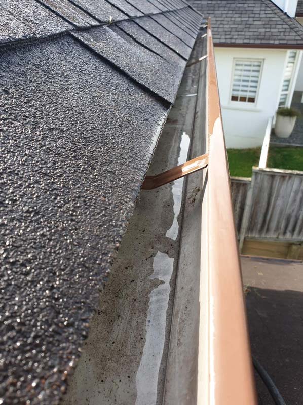 gutter-cleaning-repair-after